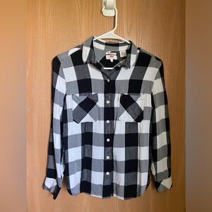 Levi’s XS “boyfriend fit” flannel